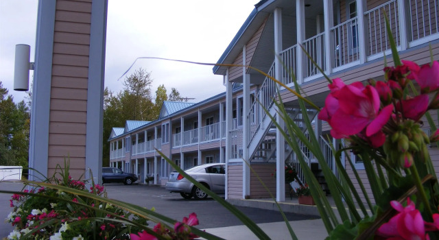 Great Lakes Inn Mackinaw City, Забронировать Отель СПА-отели Макино-Сити, рядом с Гольф-клуб Animal Tracks Adventure, SPA-услуги