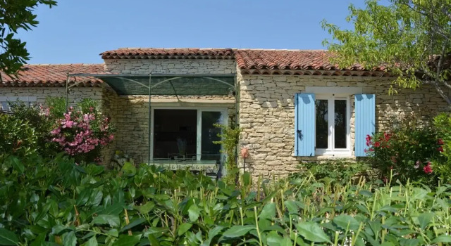 Villas du Luberon - Le Bastidon des Arbousiers