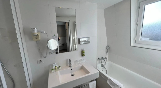 Двухместный номер Standard Holiday Inn Paris-Auteuil by IHG