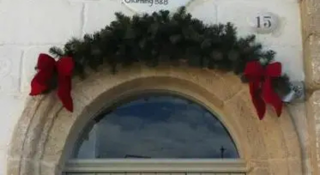 B&B Donnapasqua, Забронировать Отель Отели Полиньяно-а-Маре с парковкой, рядом с Пещера монахинь, Парковка