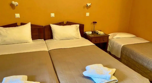 Трёхместный номер Standard Alexandra Hotel