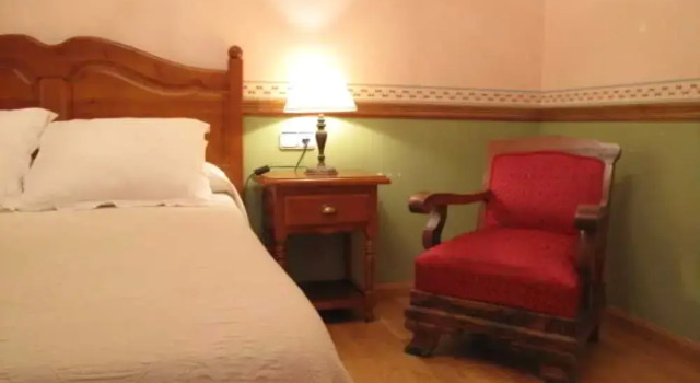 Hotel Casa Anita, Book Hotel Hotels in Aragon with Parking, Parking