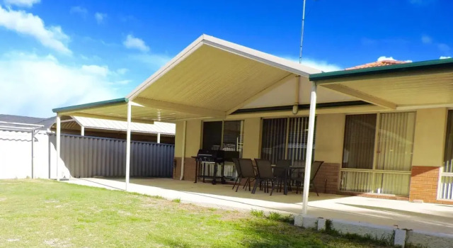 Silver Gull Family Retreat, Book Hotel Geographe Western Australia