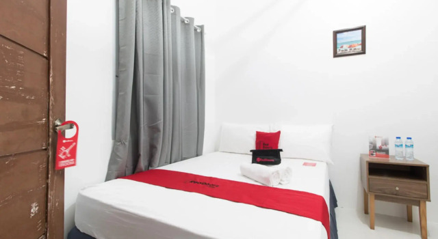 Двухместный номер Standard RedDoorz near Liceo De Cagayan University Highschool