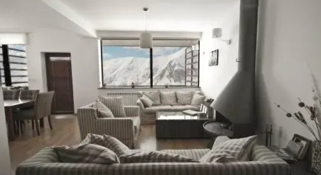Chalet Marina Gudauri, Забронировать Шале Виллы Гудаури, рядом с Gudauri Lift 10 Alpina, Вилла