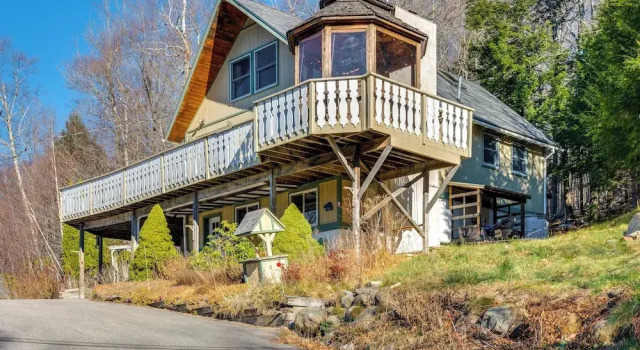 1 Mi to Story Land: Spacious Home w/ Mtn Views!, Rezervați Casă de vacanță Glen Cranmore Mountain Resort