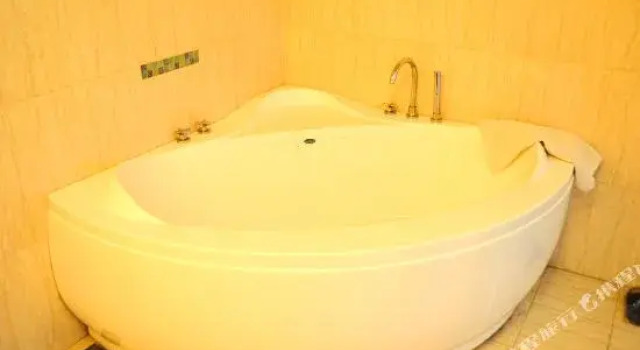 Yuanhai Guanfu Hotel, Book Hotel Xincheng District 