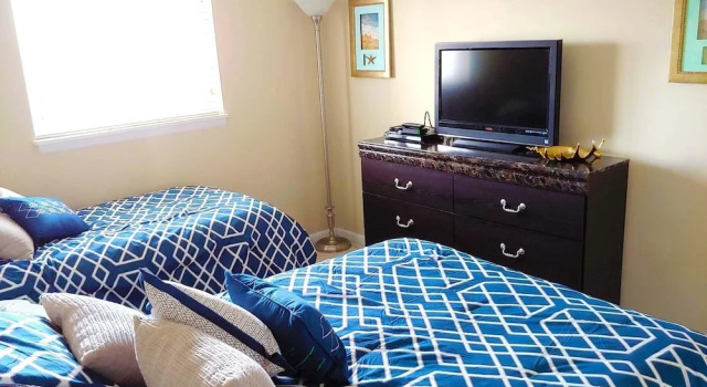 Thunder Island 128c 2 Bedroom Condo by RedAwning, Rezerwuj Apartament Midtown 