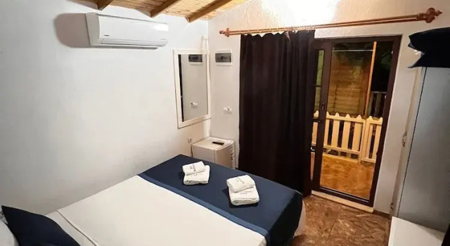 Ata Bungalow Evleri Kas, Забронировать Отель Отели провинции Антальи с парковкой, Парковка