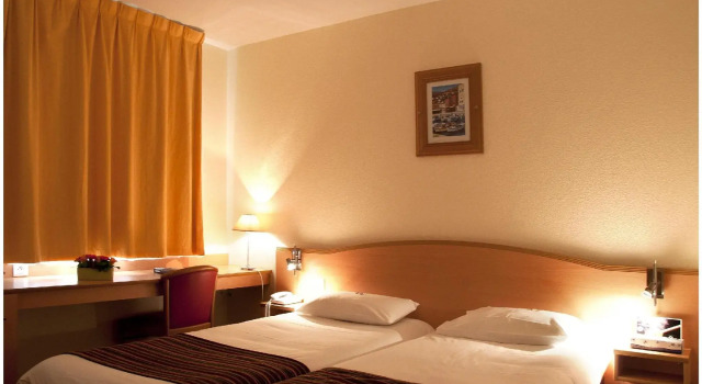 Двухместный номер Standard Kyriad Sète - Balaruc
