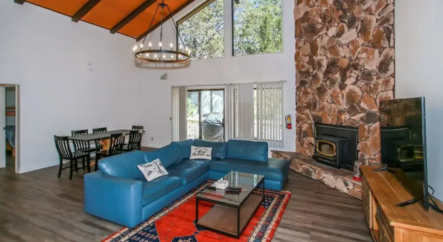 Mountain Top Retreat-1834 by Big Bear Vacations