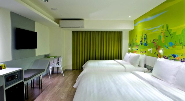Семейный номер Deluxe FX Hotel Kaohsiung Zhonghua Road Branch