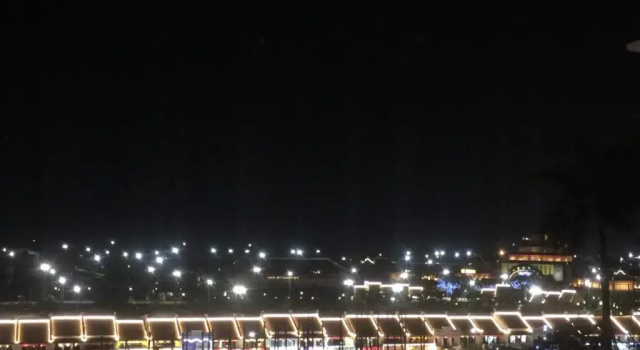 Номер Standard 1001 Nights Hotel 27 Huong Tram