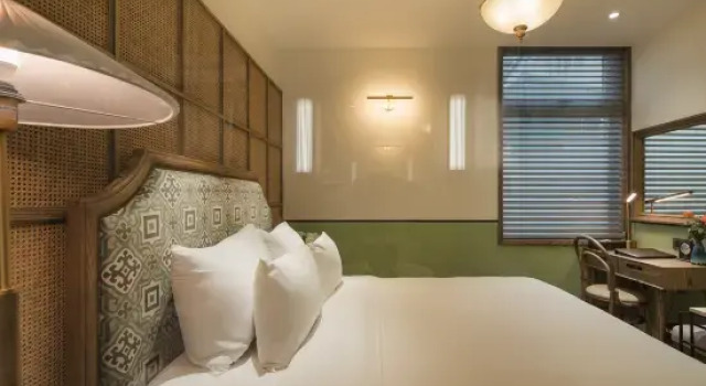 Номер Deluxe La Passion Hanoi Hotel & Spa