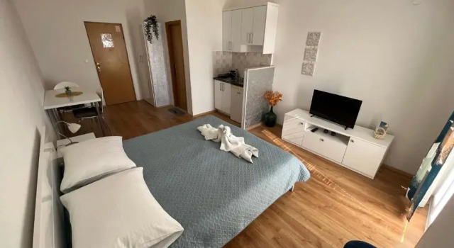 Студия с балконом и с видом на море Apartments Mateljak
