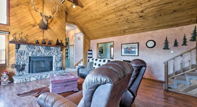 Ruidoso Home w/ Hot Tub, Mtn Views & Game Room!, Varaa Lomakoti Ruidoso New Mexico