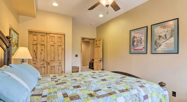 Duck Creek Village Chalet w/ Fire Pit & Decks, Rezerwuj Chalet Duck Creek Village Kane County
