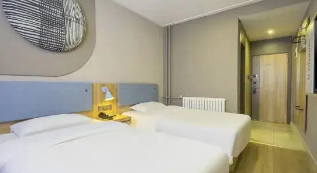 Номер Standard Homeinn · neo (Qingdao Taidong Pedestrian Street)