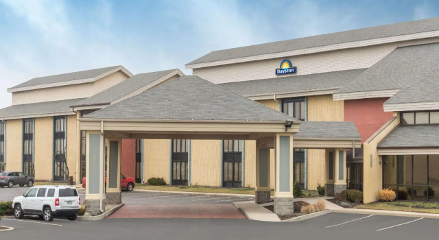 Номер Standard Days Inn by Wyndham Indianapolis Castleton