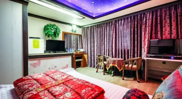 Sacheon Valley Self Check-in Motel, Забронировать Мотель Сачхон Кёнсан-Намдо
