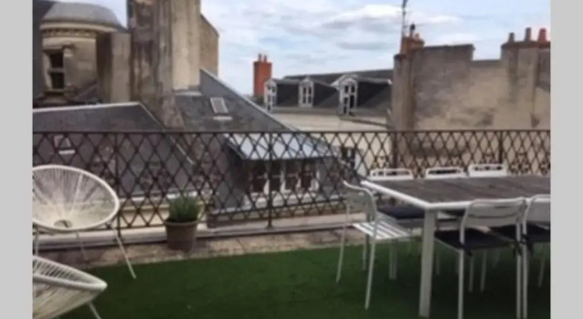 Апартаменты Duplex 3 chambres, 8 personnes avec terrasse centre de Blois