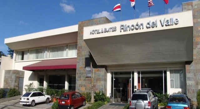 Hotel & Suites Rincon del Valle, Book Hotel Hatillo San Jose