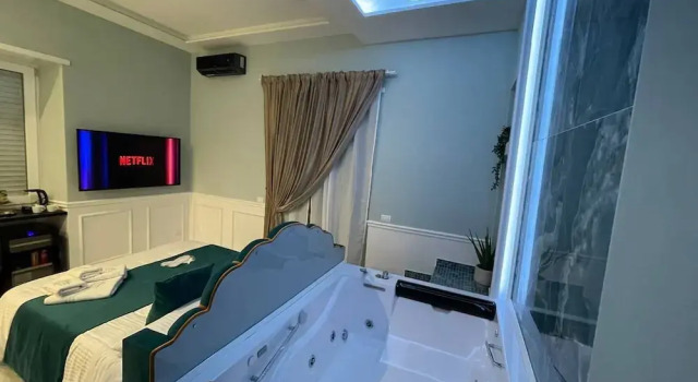 Sunny Suite Luxury Exprience, Забронировать Гостевой дом Отели Неаполя с завтраком, рядом с Кафедральный собор Неаполя, Завтраки