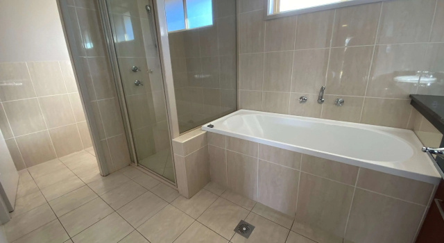 Трёхместный номер Deluxe Best Western Plus All Settlers Motor Inn