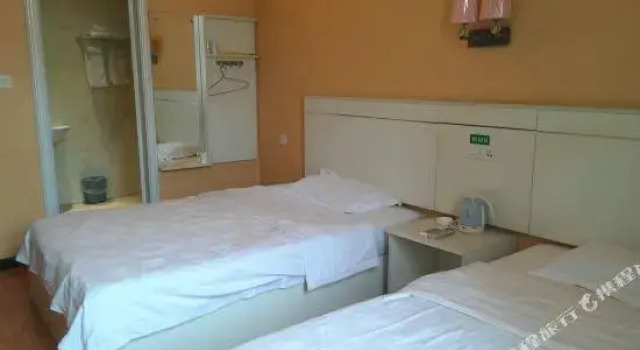 Zhongxiang Shenzhou Inn, Prenota Hotel Zhongxiang Hubei