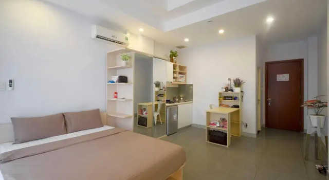 Студия с балконом Babylon Serviced Apartment