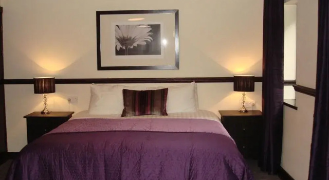 Foxwood Guest House, Брондау Гостьхаус Уейкфилд West Yorkshire