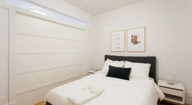 Charming Montreal 3 bdr Apartment Next to Subway, Book Lejlighed Hoteller i Montreal med parkering, nær Ubisoft, Parkering