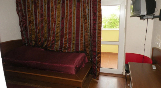 Коттедж с 2 комнатами с балконом EcoRest - Likani Palace