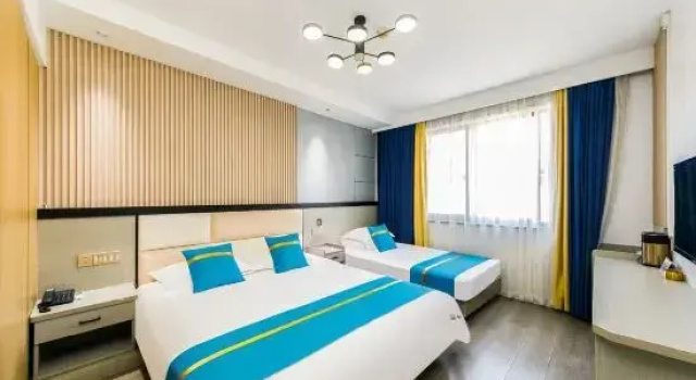 Люкс Deluxe Naxiang Fujian Holiday Inn (Zhujiajian branch of Oriental Garden Hotel)