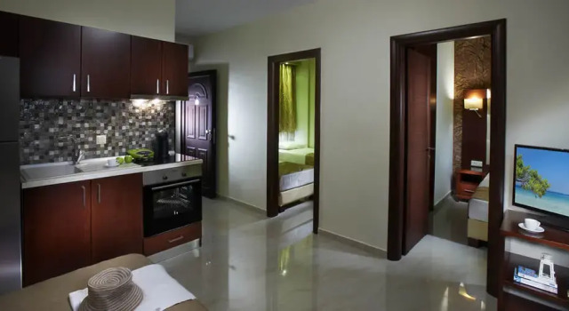 4 You Family 2020, Book Hotel  