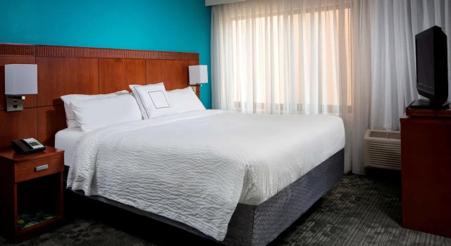 Двухместный номер Superior с балконом и с видом на бассейн Sonesta Select Boca Raton Town Center