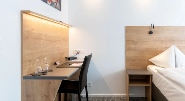 Номер Economy Hotel Sursee