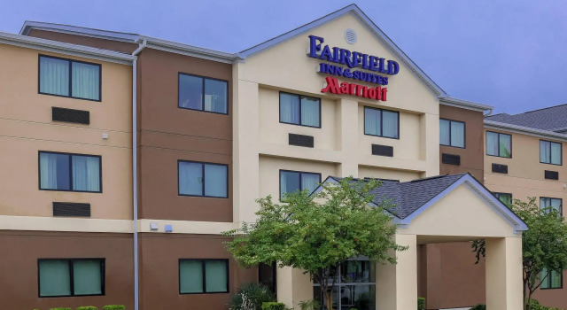 Fairfield Inn Victoria, Book Hotel Victoria Houston