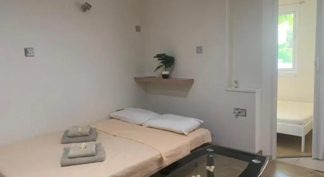 Theodoros Apt.22