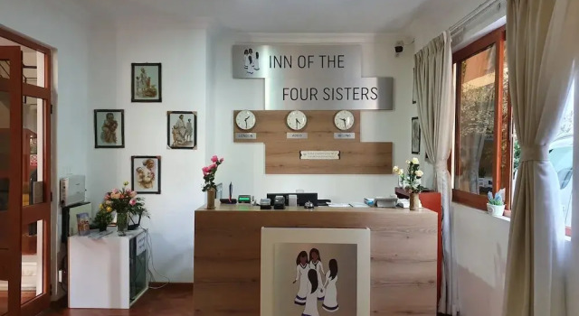 Inn of the Four Sisters
