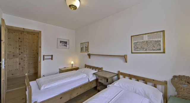 Chesa Charots - Celerina-Chesa Charots Apt. 6 - Celerina, Book Hotel Celerina-Schlarigna 