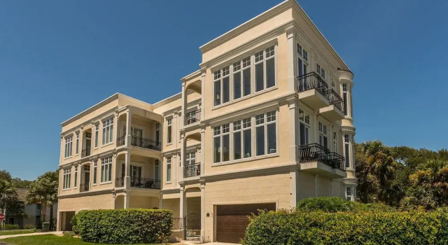 236 Myrtle Street by Hodnett Cooper