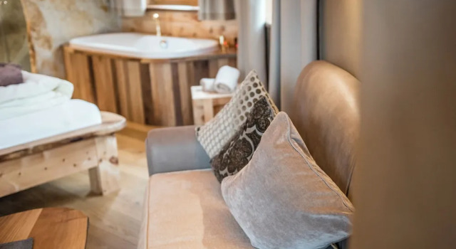 Люкс с балконом Naturhotel Lüsnerhof