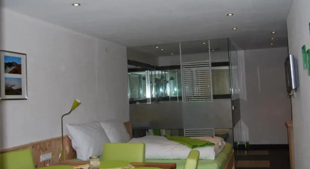 Студия Luxury Apart Stotter