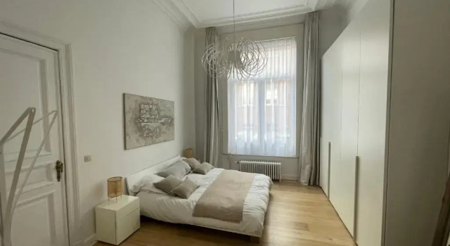 Апартаменты Apartment in trendy Chatelain center Brussels area Little Garden Internet wifi