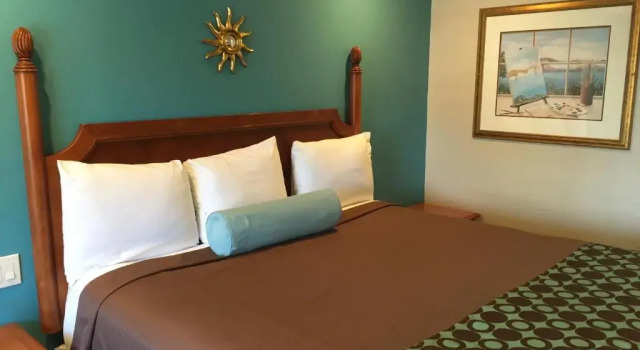 Номер Deluxe Continental Lodge