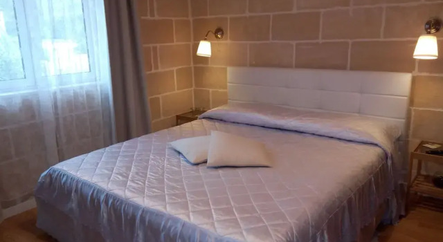 B&B Il Piccolo Rifugio, Забронировать Отель «постель и завтрак» Отели Кастеллана-Гротте с бассейном, Бассейн