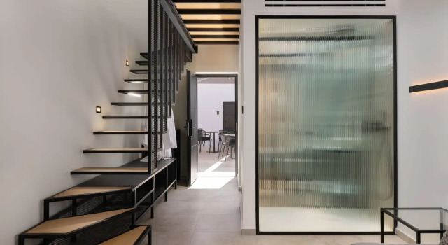 Полулюкс Agkyra Boutique Hotel