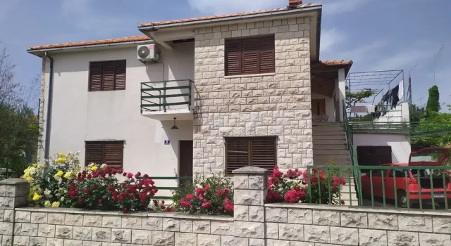 Apartments Anto, Забронировать Апартаменты/квартира Отели Оребич с бассейном, Бассейн