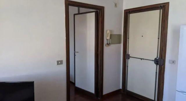 Апартаменты Classic Apartment in Roma Near San Giovanni Train Station